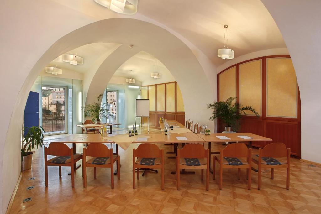 Hotel-Restaurant Minichmayr Штайр Екстер'єр фото